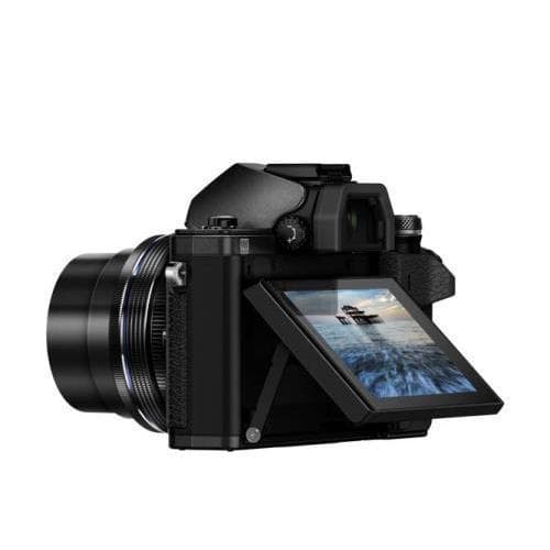 OM-D E-M10 II - Nero + Olympus M.Zuiko Digital ED 14-42mm f/3.5-5.6 f/3.5-5.6