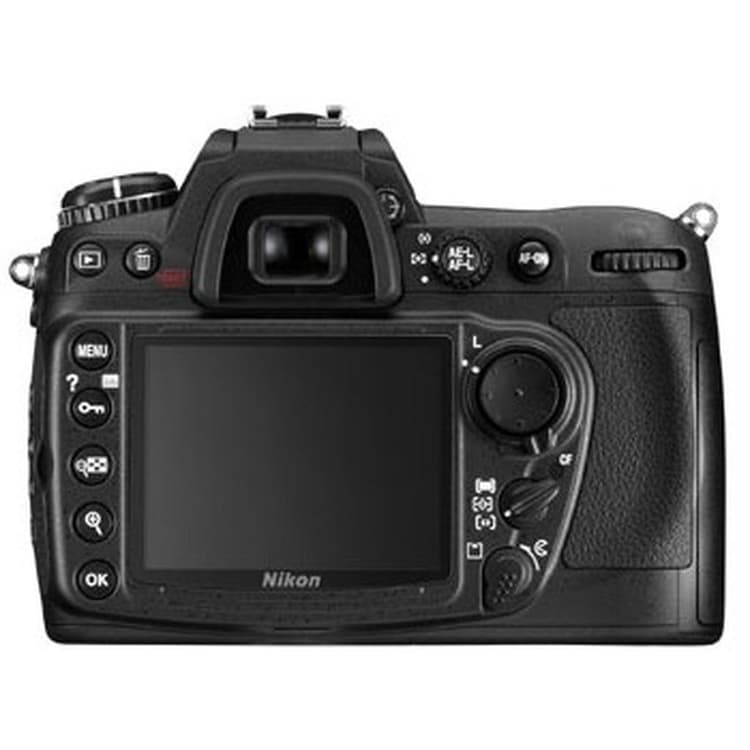 SLR D300 - Nero + Nikkor Nikkor 18 - 135 mm F/3.5 - 5.6 F/3.5-5.6