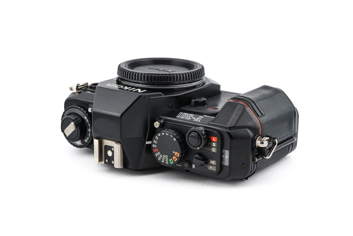 Nikon F-301