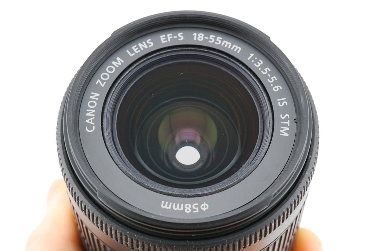 Canon EOS 100D+ 18-55mm f3.5-5.6 IS STM