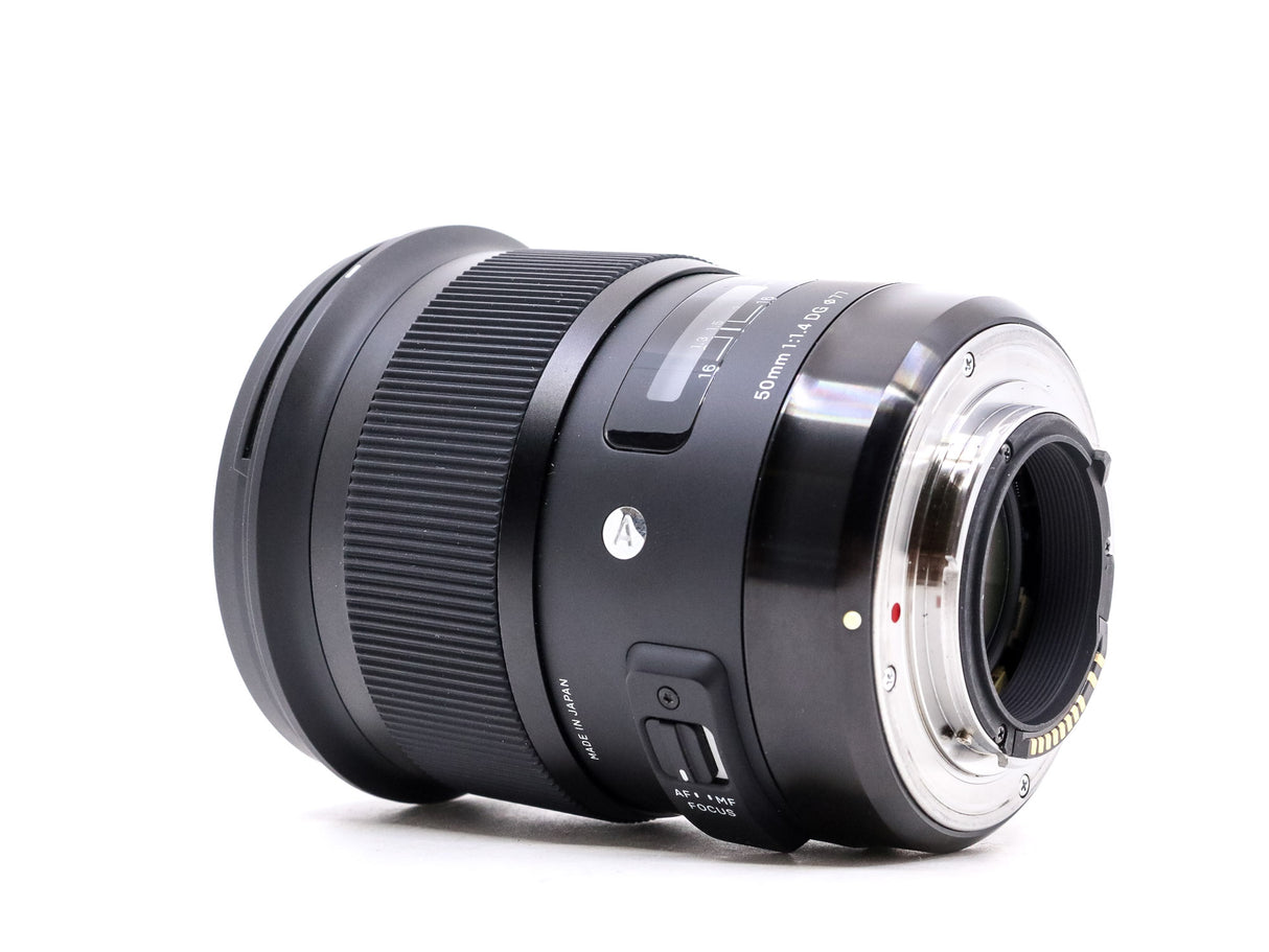 Sigma 50mm f/1.4 DG HSM ART - Sigma SA Fit