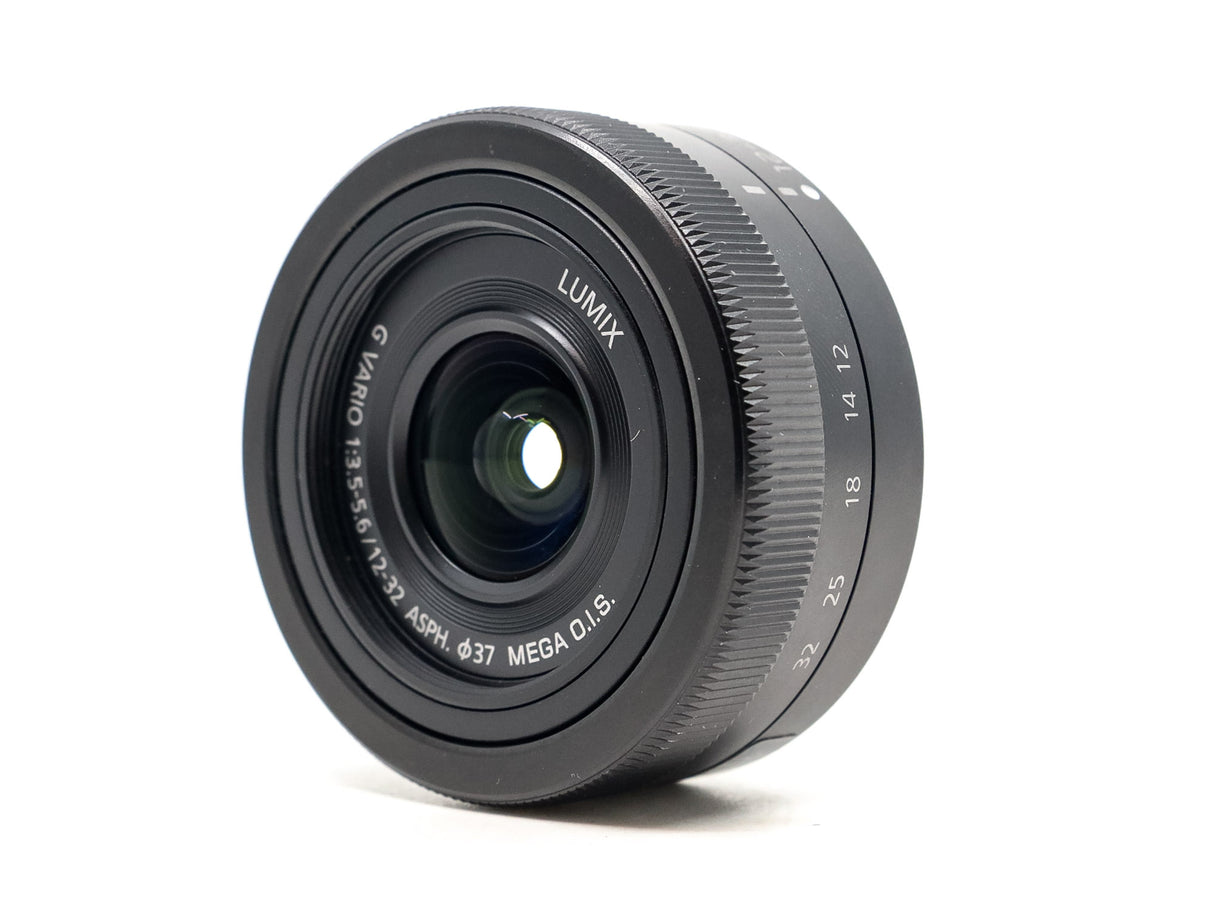 Panasonic Lumix G Vario 12-32 mm f/3.5-5.6 ASPH Mega OIS