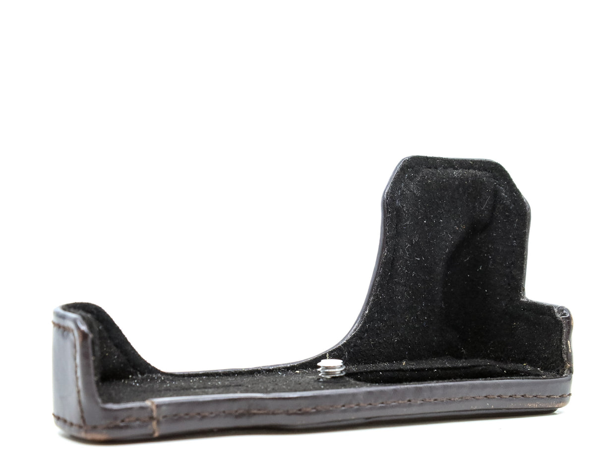 Custodia inferiore in pelle per Fujifilm BLC-X70