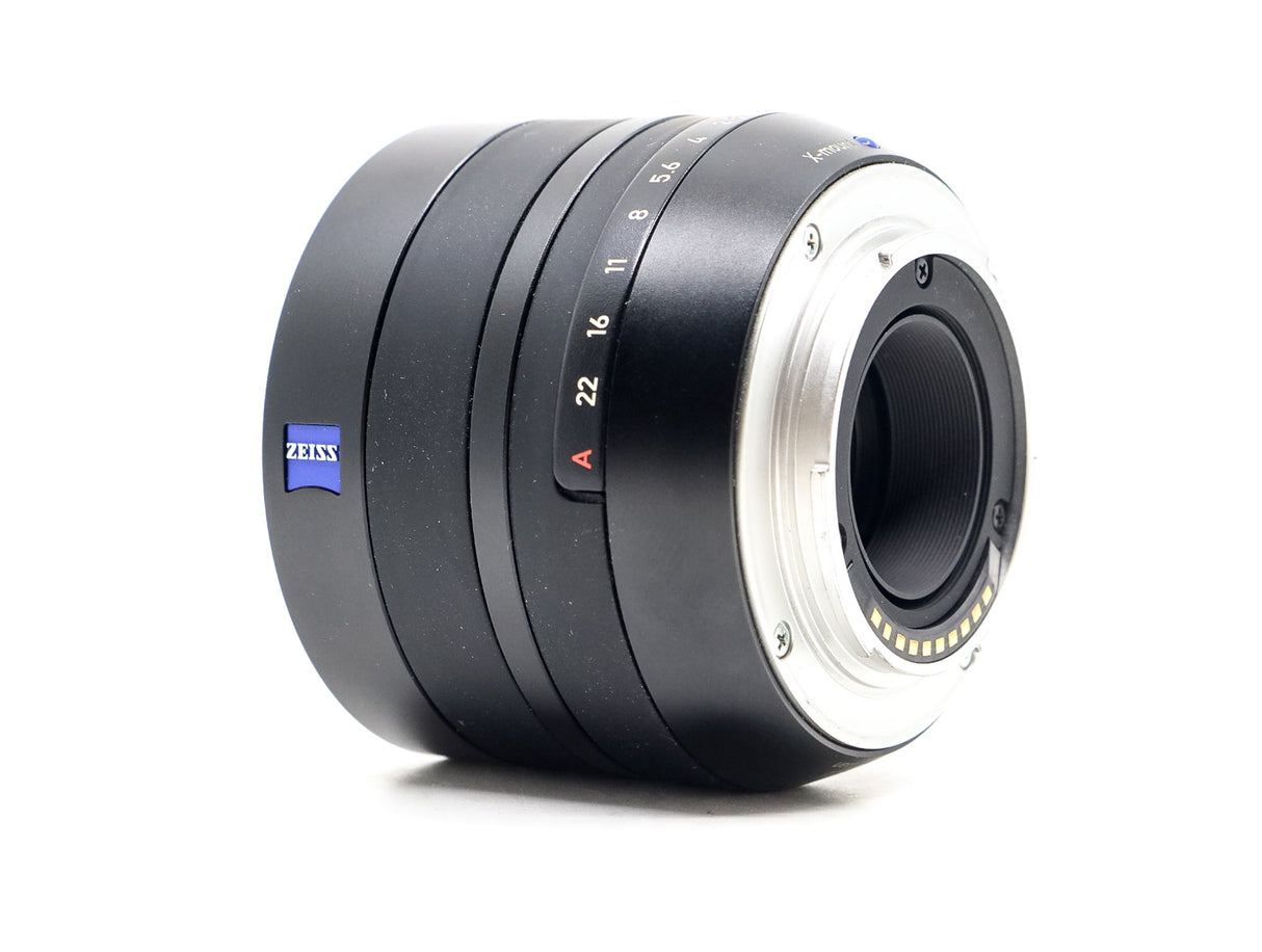 ZEISS Touit 32mm f/1.8 - Fujifilm X-Fit