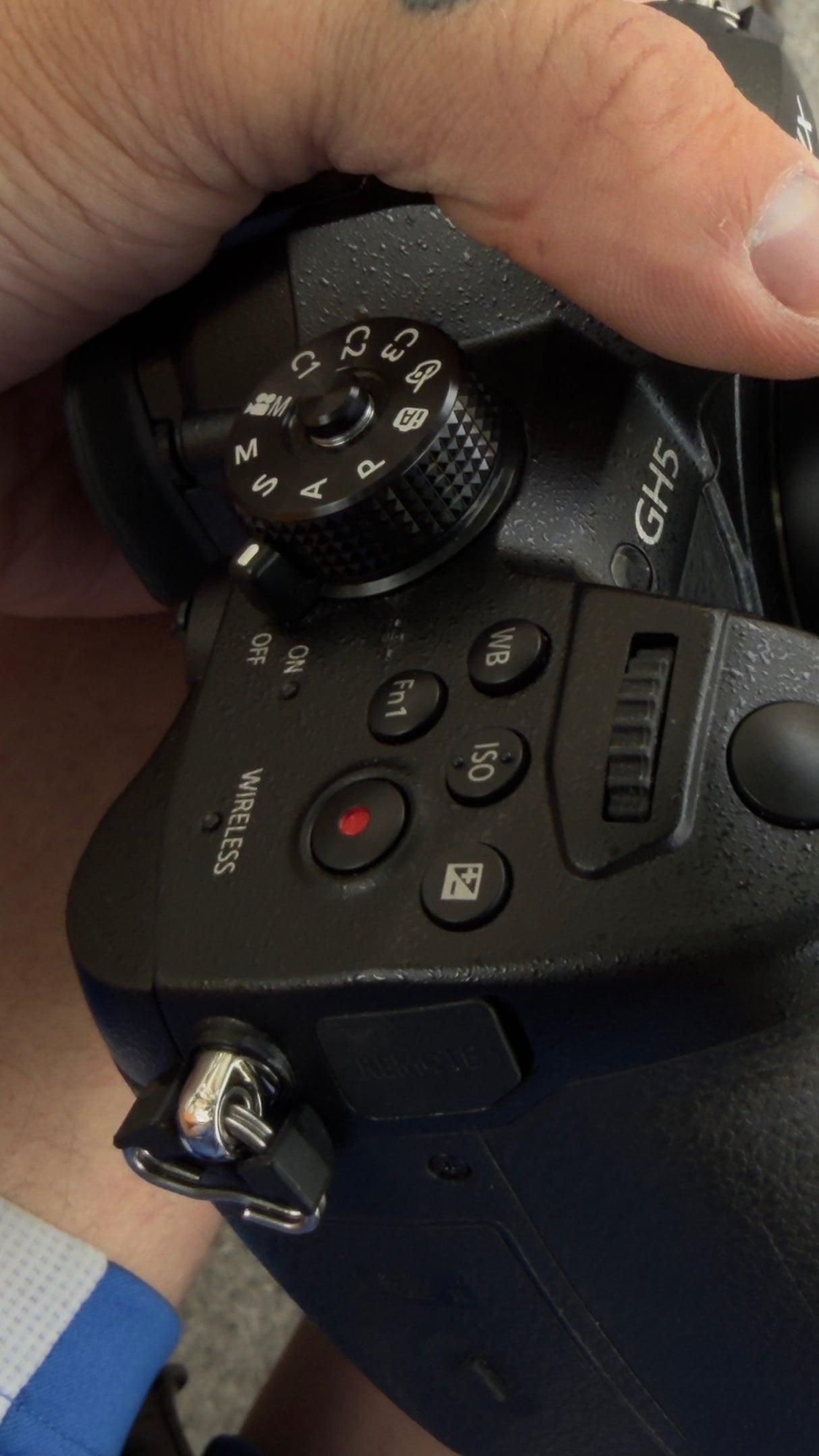 PanasonicLUMIX GH5 b9870786-d80c-4439-aa49-98a116772aec