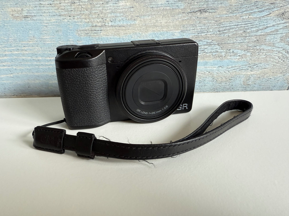 RicohGRIIIx2bf0223e-acdd-4ce9-985f-c6b58b0f799e