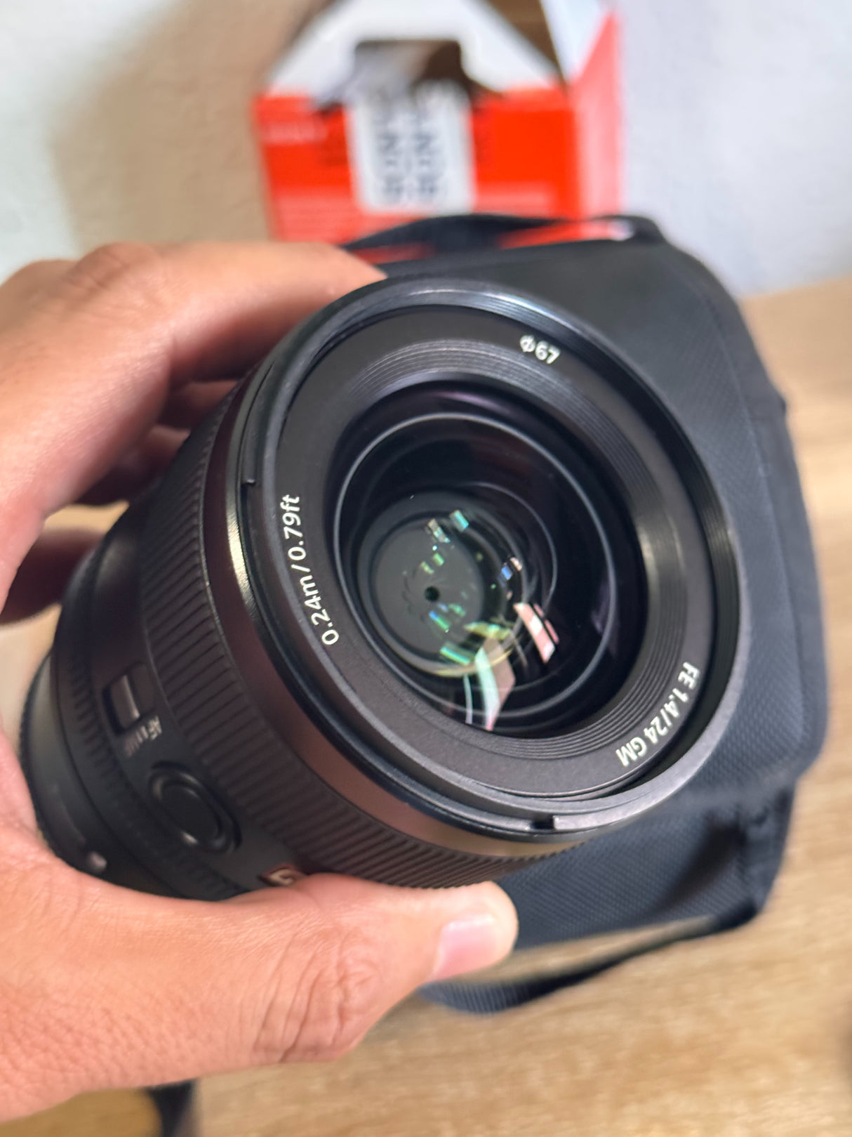 SONYSEL24F14GM52c3ee3c-f2c0-49ec-bbb3-a8590d2156fc