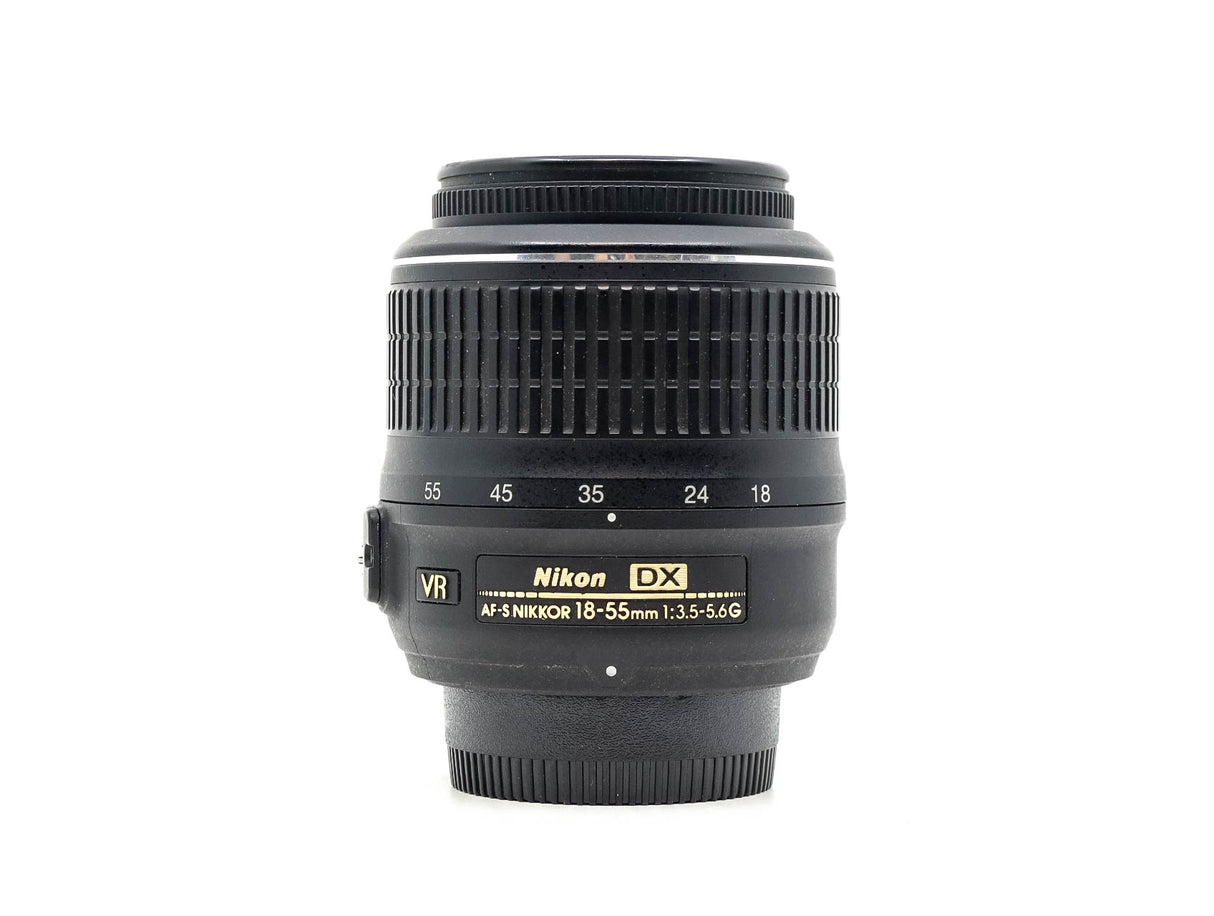 Nikon AF-S DX Nikkor 18-55mm f/3.5-5.6G VR - segunda mano - excelente estado - detalle 2 de 4 - SKU 3719488 - Camera Market