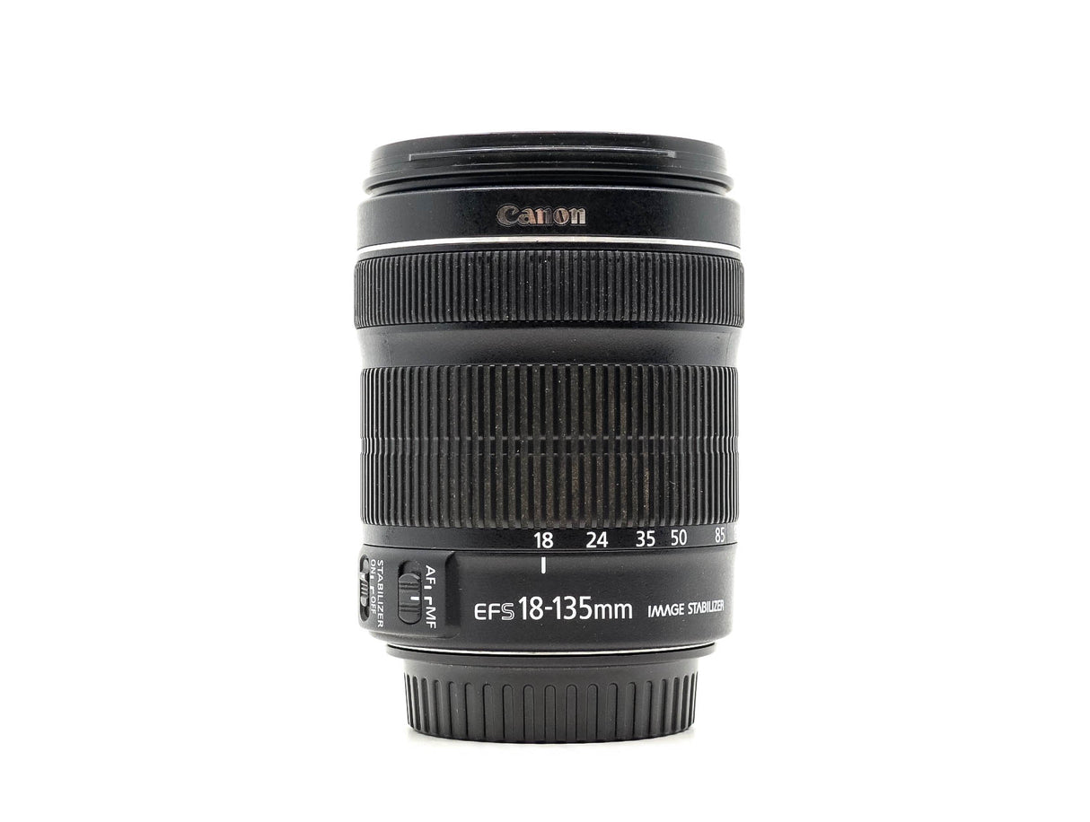 Canon EF-S 18-135mm f/3.5-5.6 IS STM - segunda mano - excelente estado - detalle 2 de 4 - SKU 3717348 - Camera Market