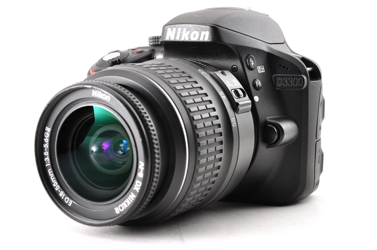Nikon D3300 24.1 MP DSLR AF-S DX 18-55mm f/3.5-5.6G ED II