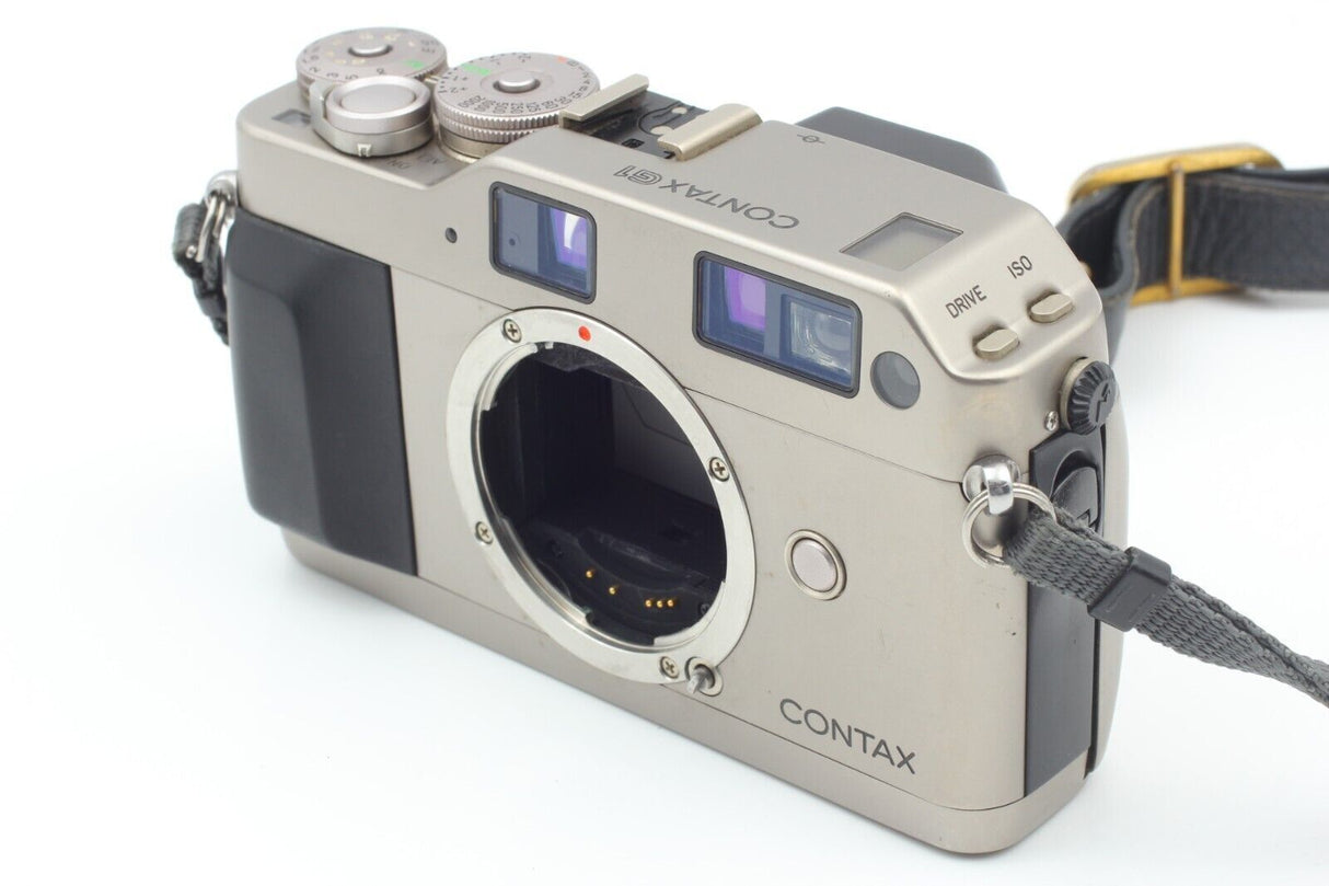 Contax G1 35mm Analog Camera Carl Zeiss Biogon 28mm...