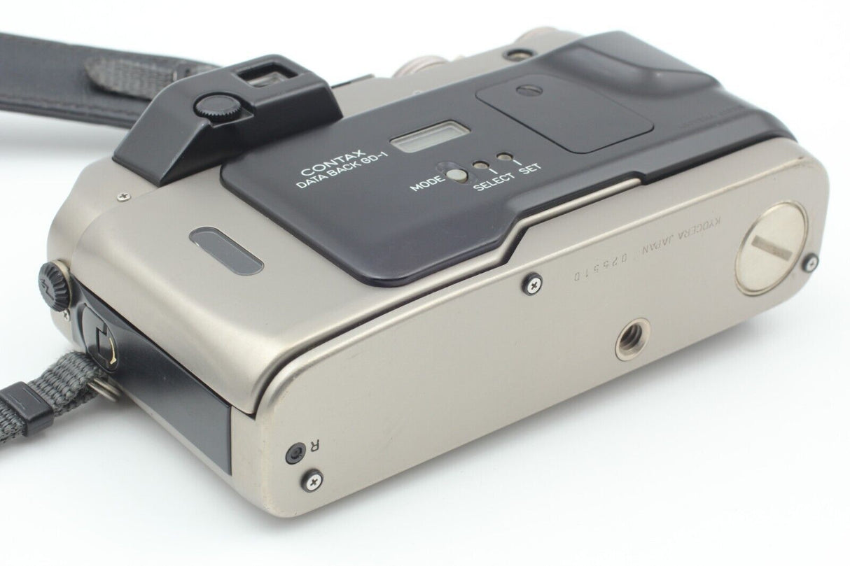 Contax G1 35mm Analog Camera Carl Zeiss Biogon 28mm...