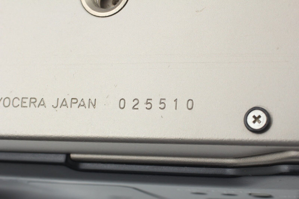 Contax G1 35mm Analog Camera Carl Zeiss Biogon 28mm...