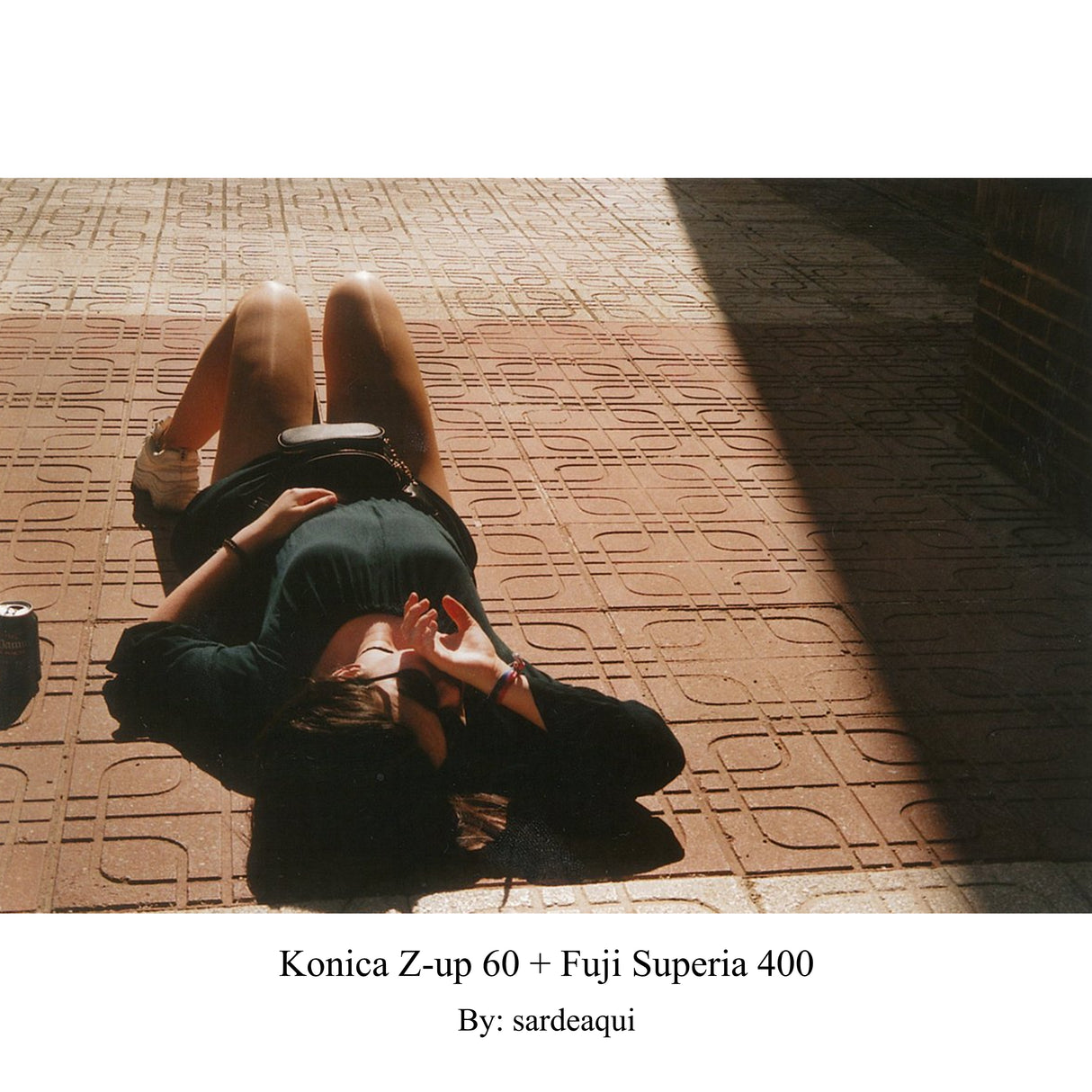 Konica Z-UP 60 - Cámara Analógica Compacta de 35mm
