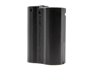 Nikon EN-EL15 Battery - segunda mano - excelente estado - detalle 2 de 4 - SKU 3798634 - Camera Market