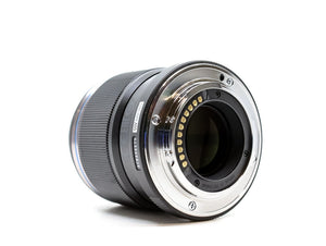 Olympus M.Zuiko Digital ED 30mm f/3.5 Macro - segunda mano - excelente estado - detalle 3 de 3 - SKU 3785680 - Camera Market