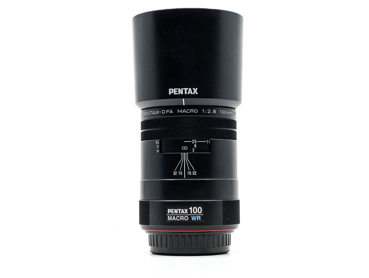 Pentax SMC Pentax-D FA 100mm F/2.8 Macro · main image