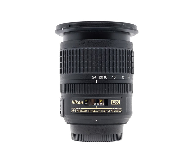 Nikon AF-S DX Nikkor 10-24mm f/3.5-4.5G ED - segunda mano - excelente estado - foto principal - SKU 3794216 - Camera Market