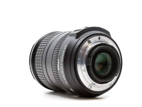 Nikon AF-S DX Nikkor 18-200mm f/3.5-5.6G IF-ED VR - segunda mano - excelente estado - detalle 3 de 3 - SKU 3781354 - Camera M