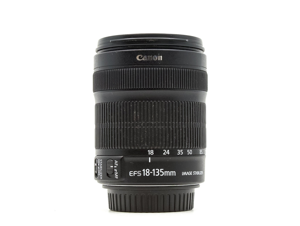 Canon EF-S 18-135mm f/3.5-5.6 IS