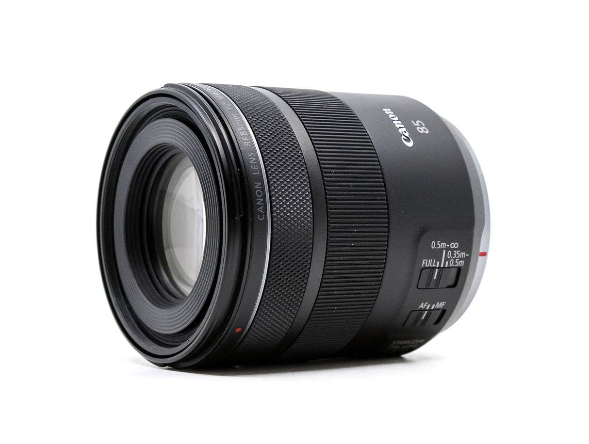 Canon RF 85mm f/2 Macro IS STM - segunda mano - excelente estado - detalle 2 de 3 - SKU 3781995 - Camera Market