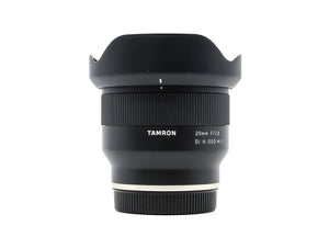 Tamron 20mm f/2.8 Di III OSD M 1:2 - Sony FE Fit - segunda mano - excelente estado - foto principal - SKU 3800038 - Camera Ma
