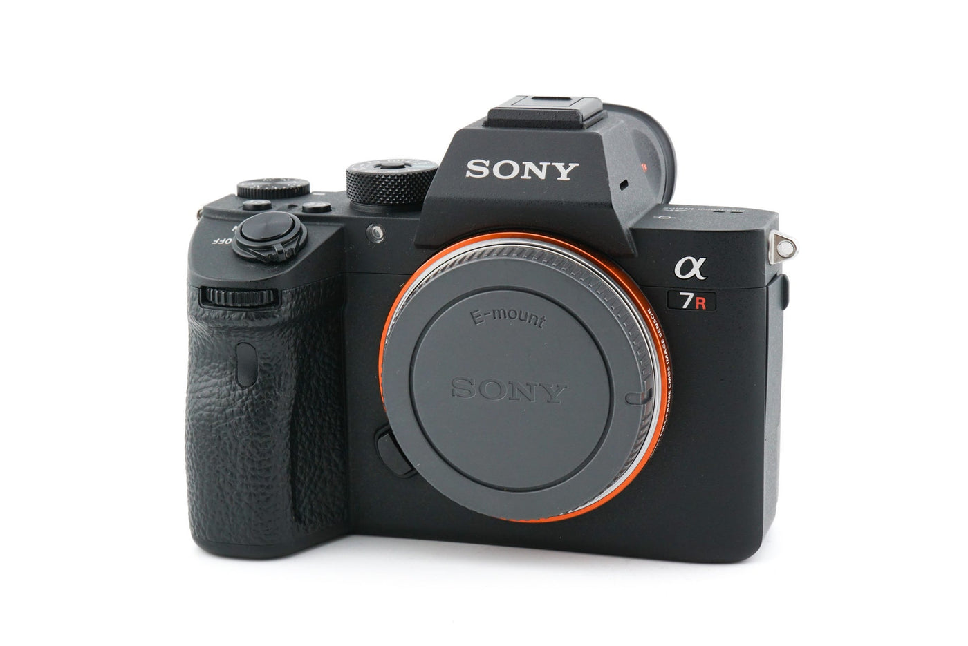 Sony A7R III  · main image