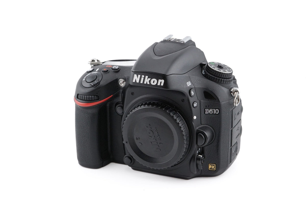 Discover the powerful features of the Nikon D610 at Camerashop 