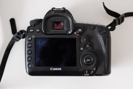 canoneos 5d mark iva33c5a44-9ddb-481e-ae36-7c916643bbab