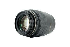Canon EF 100mm f/2.8 Macro USM - segunda mano - excelente estado - detalle 2 de 3 - SKU 3787830 - Camera Market