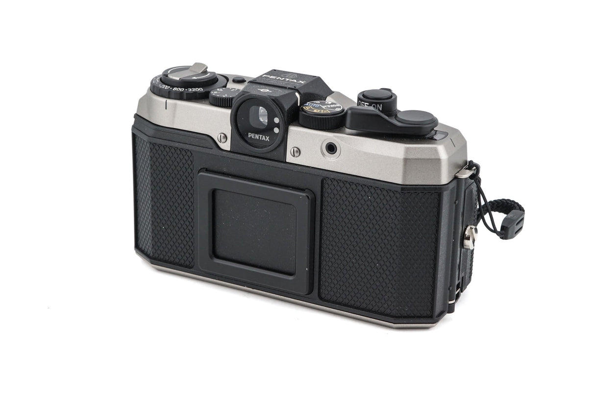 Pentax 17, Half-Frame 35mm Compact Film Camera