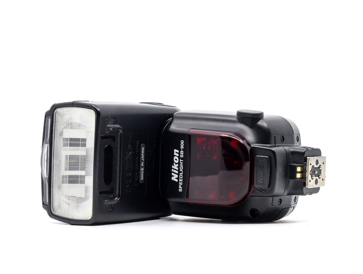 Nikon SB-900 Speedlight · main image