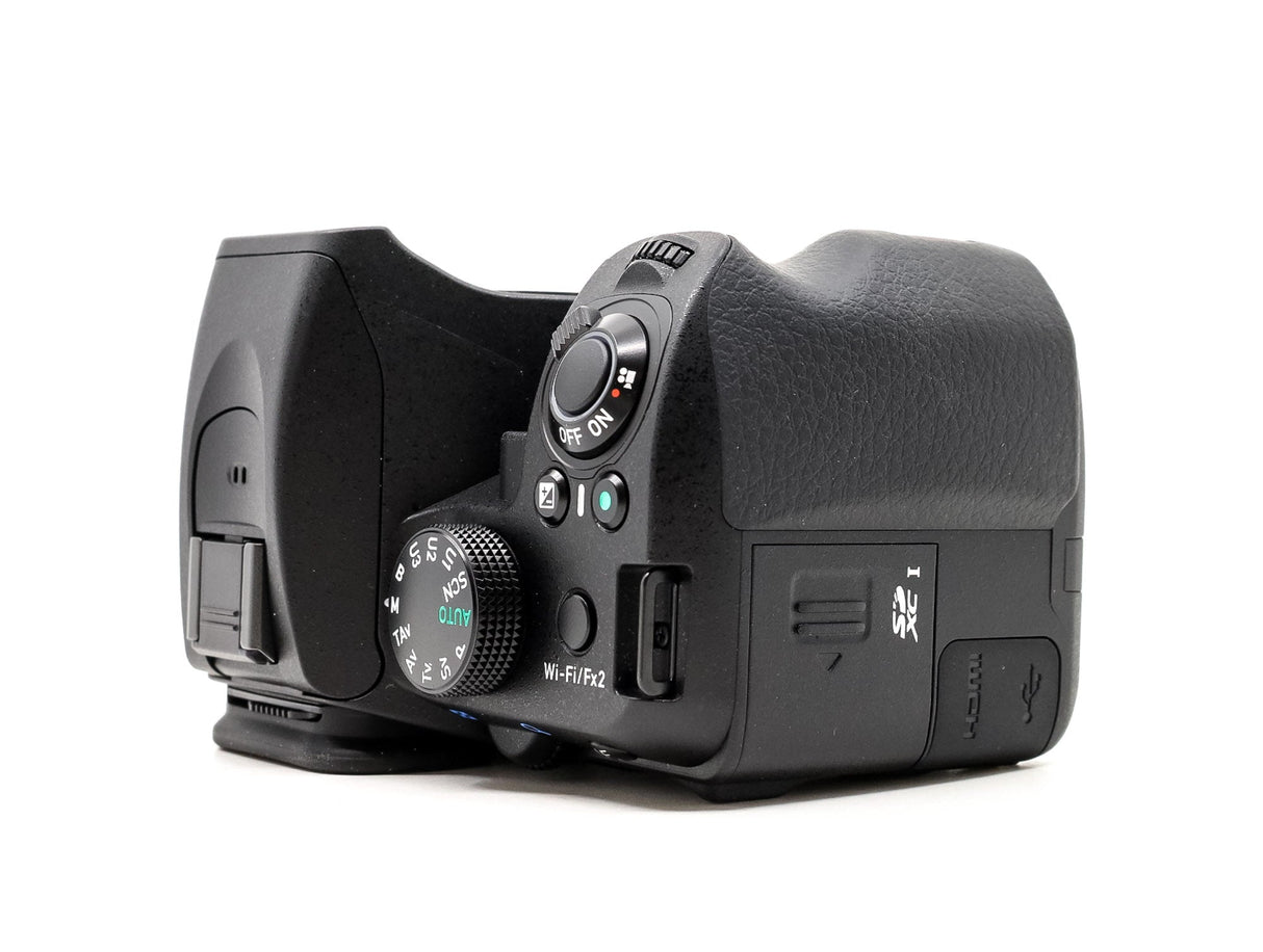 Pentax KF - segunda mano - excelente estado - detalle 3 de 4 - SKU 3786035 - Camera Market