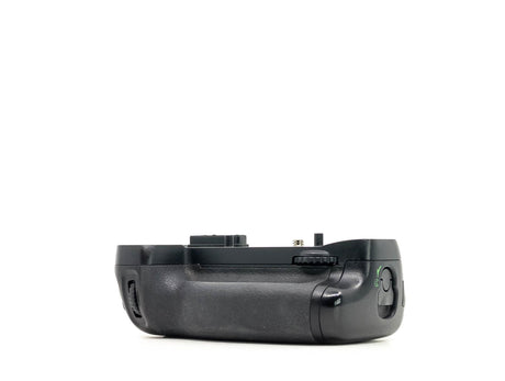 Nikon MB-D15 Battery Grip - segunda mano - excelente estado - foto principal - SKU 3797274 - Camera Market