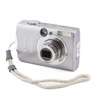 Canon IXUS 850 IS - Vintage Digital Camera 