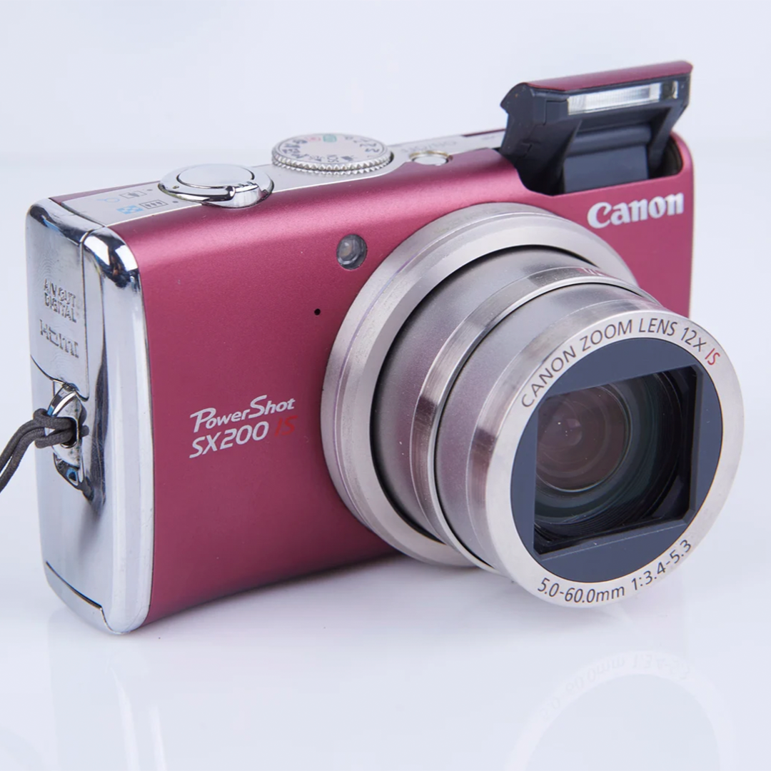 Discover the incredible features of the Canon PowerShot SX200 IS Discover the incredible features of the Canon PowerShot SX200 IS