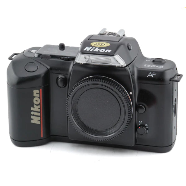 Nikon F-401 (Only Body) - 35mm SLR Film Camera · imagen principal