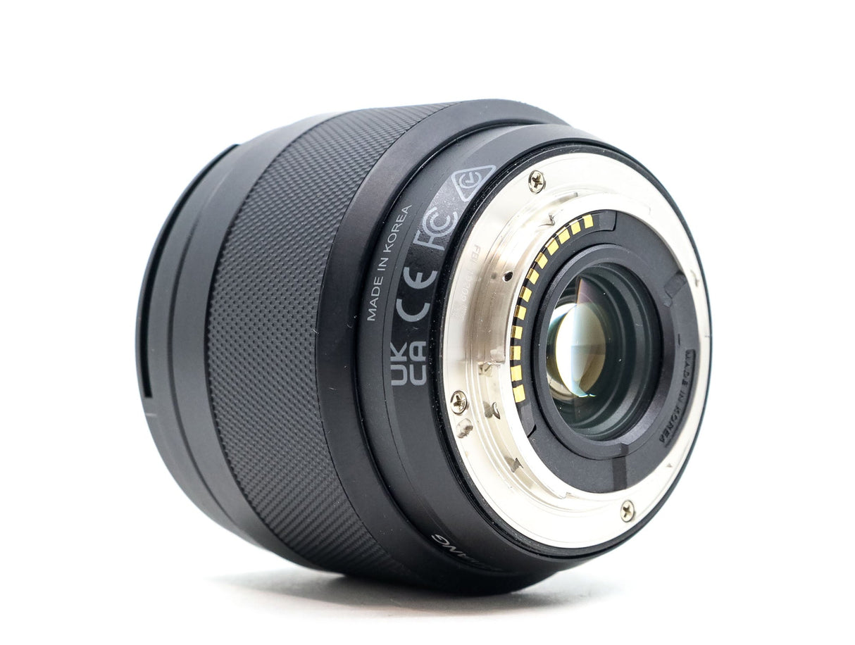Samyang AF 12mm f/2 - Fujifilm X Fit - segunda mano - excelente estado - detalle 3 de 3 - SKU 3788020 - Camera Market