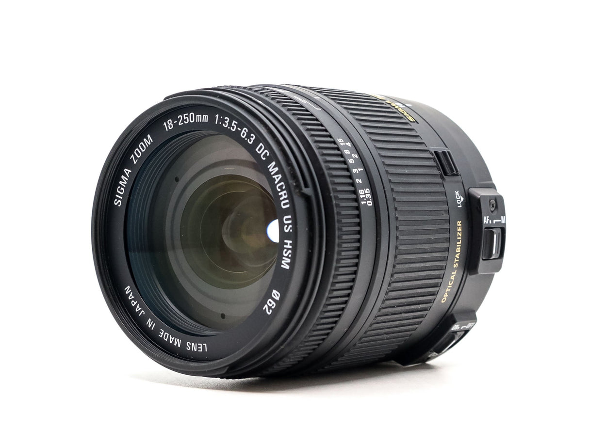 Sigma 18-250mm f/3.5-6.3 DC Macro OS HSM - Canon EF-S Fit - segunda mano - excelente estado - detalle 2 de 3 - SKU 3781329 - 