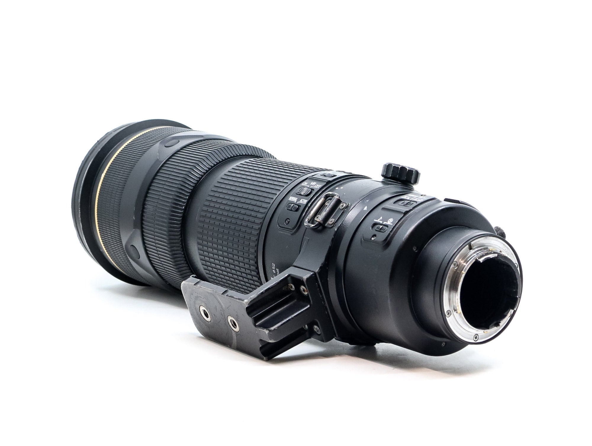 Nikon AF-S Nikkor 200-400mm f/4G IF-ED VR II – Camera Market Nikon AF-S Nikkor 200-400mm f/4G IF-ED VR II – Camera Market