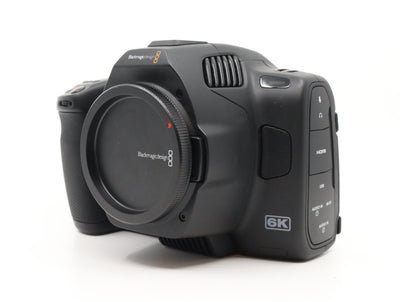 Blackmagic Design Pocket Cinema Camera 6k Pro - Montura Canon EF