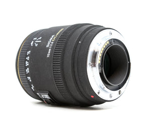 Sigma 70mm f/2.8 EX DG Macro - Sony A Fit - segunda mano - excelente estado - detalle 3 de 3 - SKU 3778251 - Camera Market
