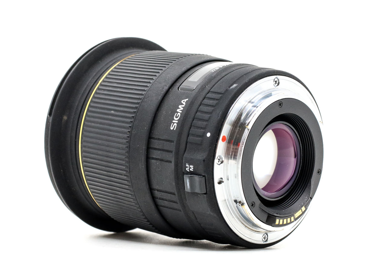 Sigma 20mm f/1.8 EX DG - Canon EF Fit