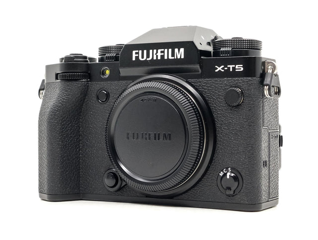 Fujifilm X-T5 - segunda mano - excelente estado - foto principal - SKU 3798224 - Camera Market