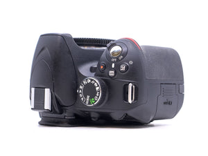 Nikon D3200 - segunda mano - excelente estado - detalle 4 de 4 - SKU 3794229 - Camera Market