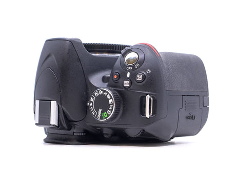 Nikon D3200 - segunda mano - excelente estado - detalle 4 de 4 - SKU 3791968 - Camera Market