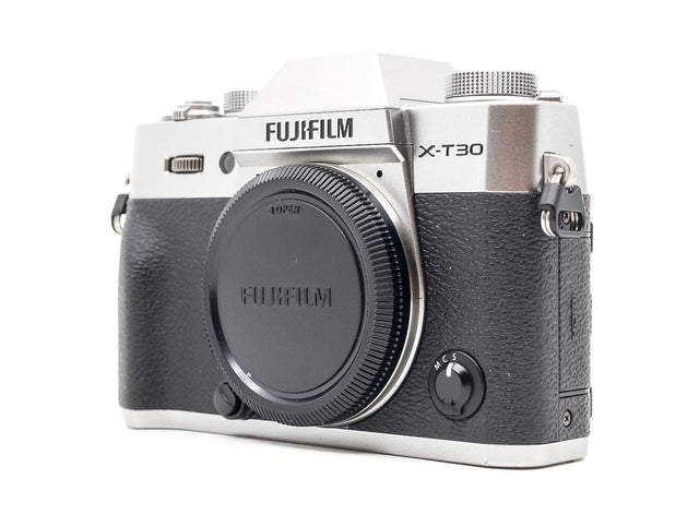 Fujifilm X-T30 II - segunda mano - excelente estado - foto principal - SKU 3575607 - Camera Market