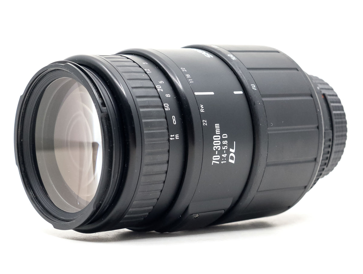 Sigma 70-300mm f/4-5.6D DL Macro Super - Nikon Fit Used – Camera