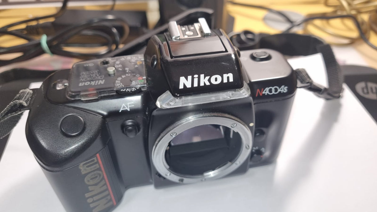 NikonN4004s66739c67-d081-4fd2-a153-40892866912a