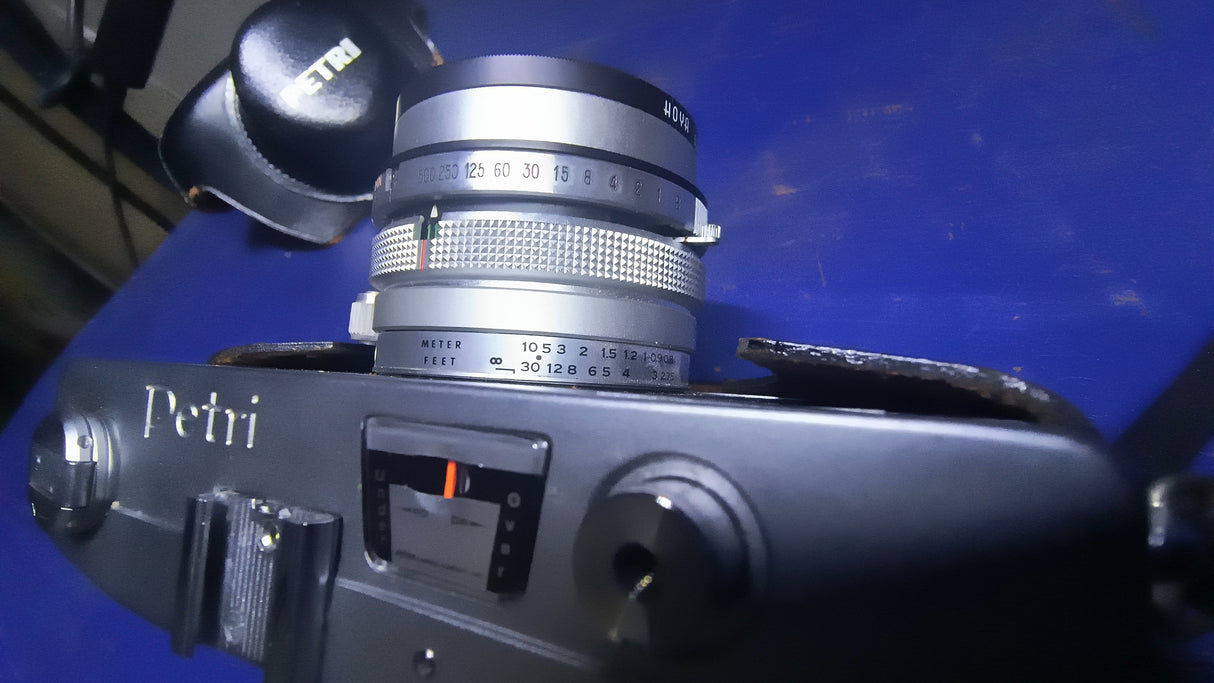 Petri7sc3744657-4a7d-4573-b25c-1819835b696f